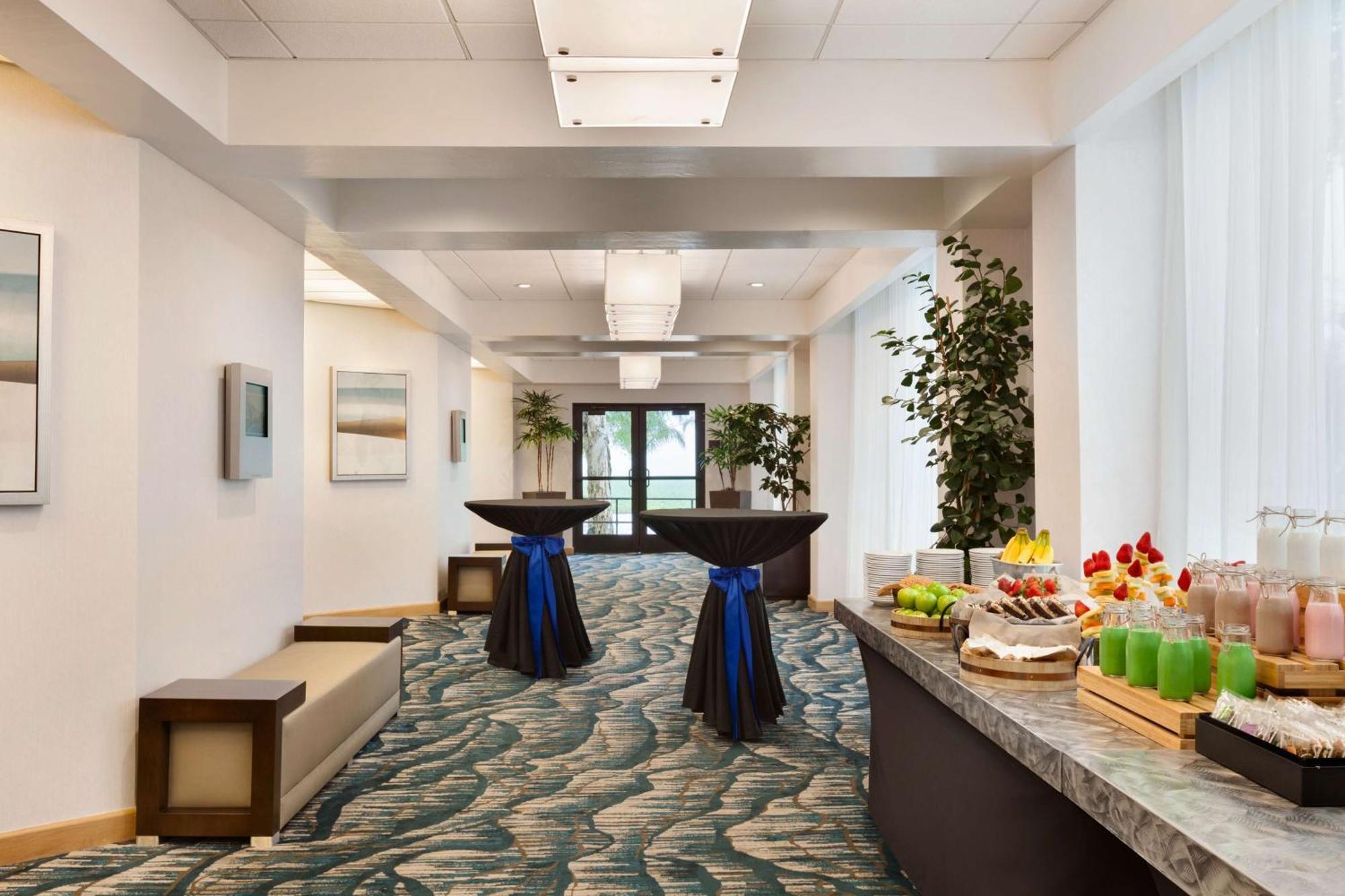 Embassy Suites San Luis Obispo Zewnętrze zdjęcie